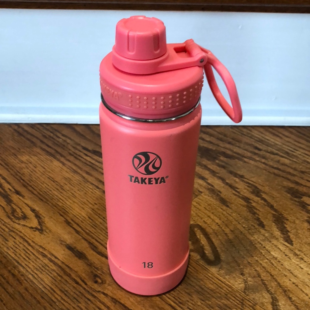 Takeya Actives Insulated Stainless Steel Water Bottle with Lid 18 oz SUPER CLEAN